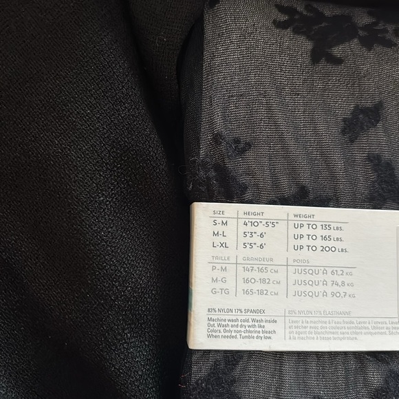 NWT- Old Navy Floral women tights - Picture 5 of 7